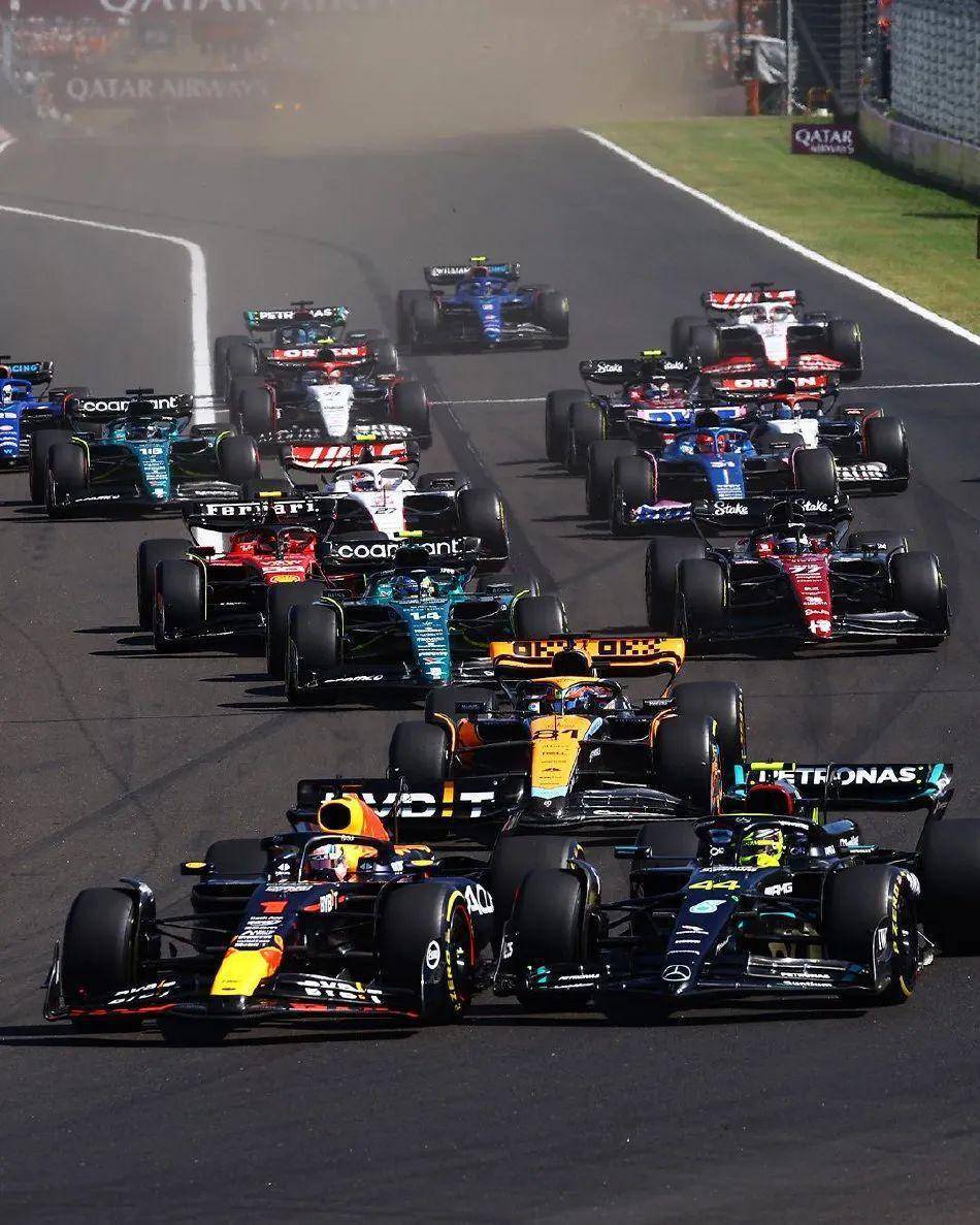 F1车队击败老对手库里，晋级之路一路高歌